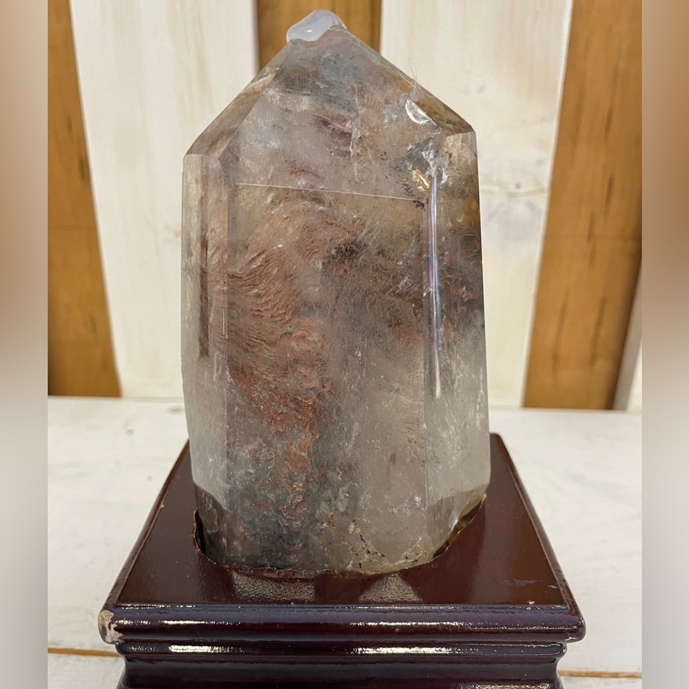 STUNNING 1000 layer garden quartz, Custom stand, HIGH QUALITY QUARTZ 3KGs